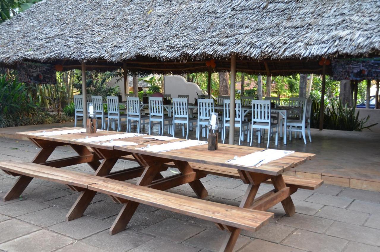 Honey Badger Lodge Moshi Esterno foto